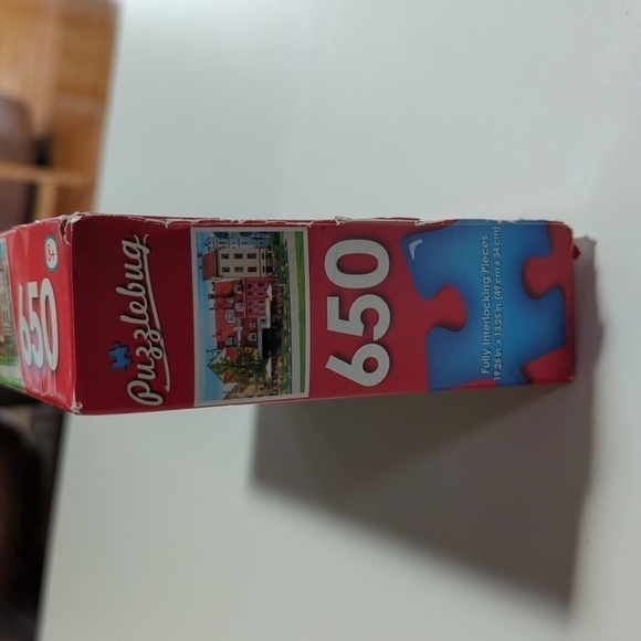 Puzzlebug 650 pc. Jigsaw Puzzle - Pretty Cafe Riga, Latvia Used - Picture 5 of 6